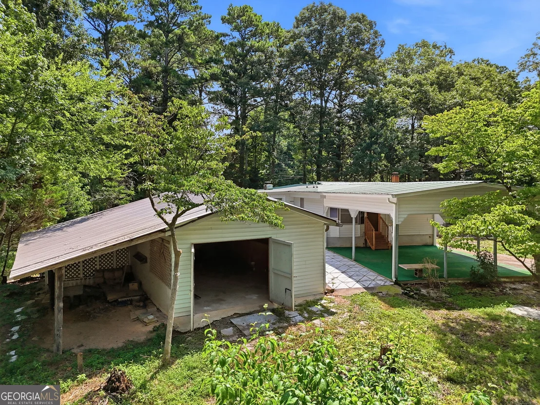 Photo of 370 Thompson Lane