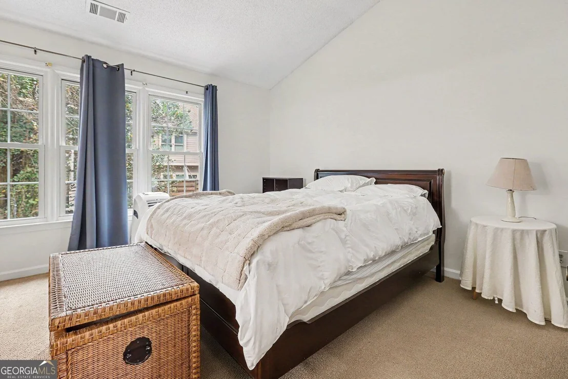 Photo of 3725 Longlake Drive