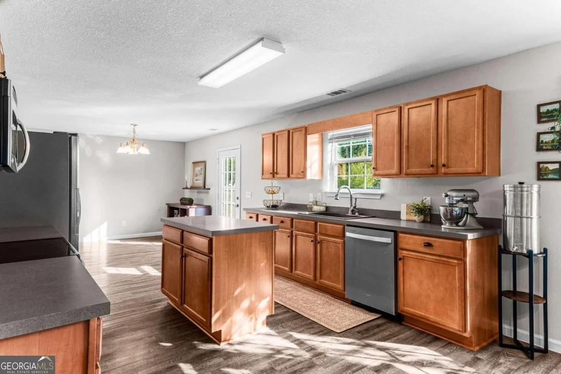 Photo of 424 Flint Drive