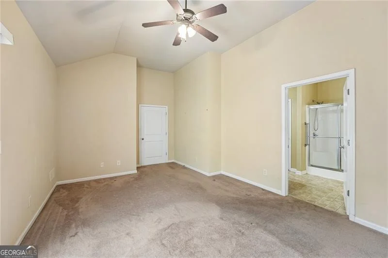 Photo of 204 Oakleaf Drive
