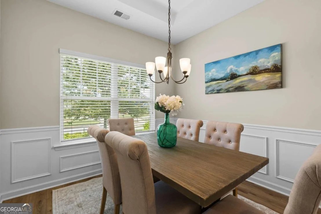 Photo of 604 Garden Grace