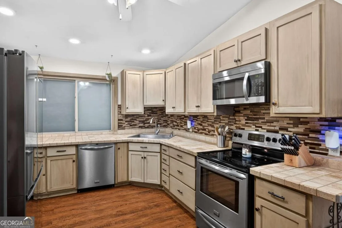 Photo of 438 Hunt Drive