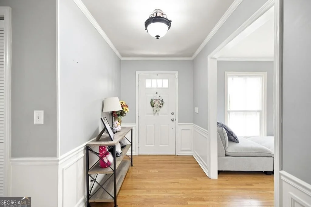 Photo of 396 Luton Pl