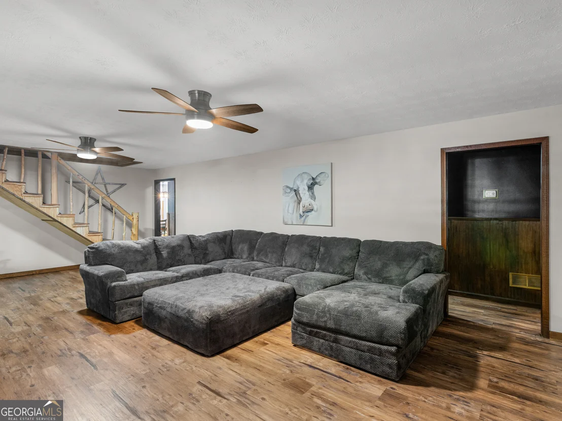 Photo of 1018 Grandview Road