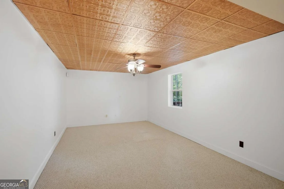 Photo of 3385 Northcliff Drive