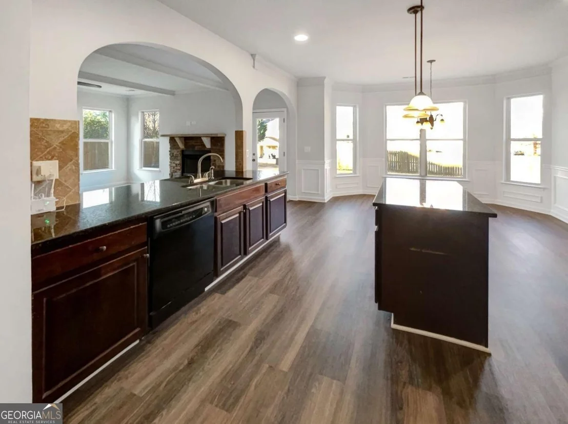 Photo of 2879 Valaise Lane