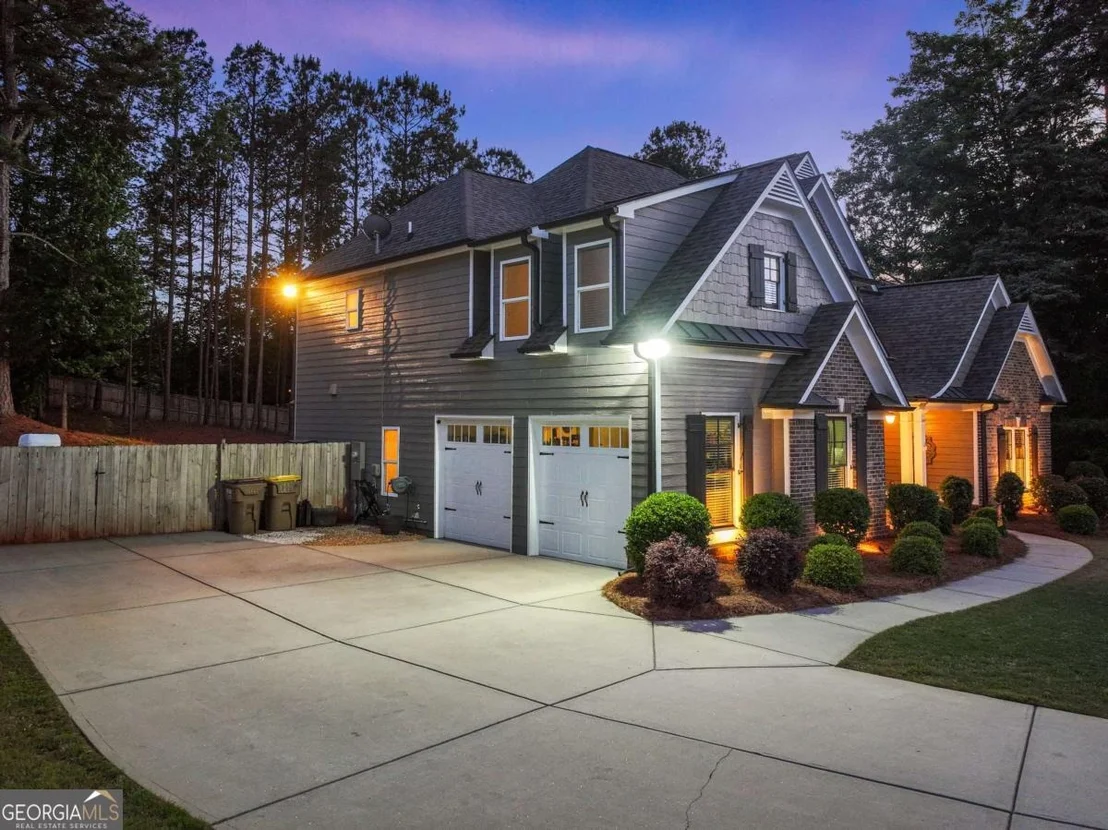Photo of 4018 Silverstone Drive