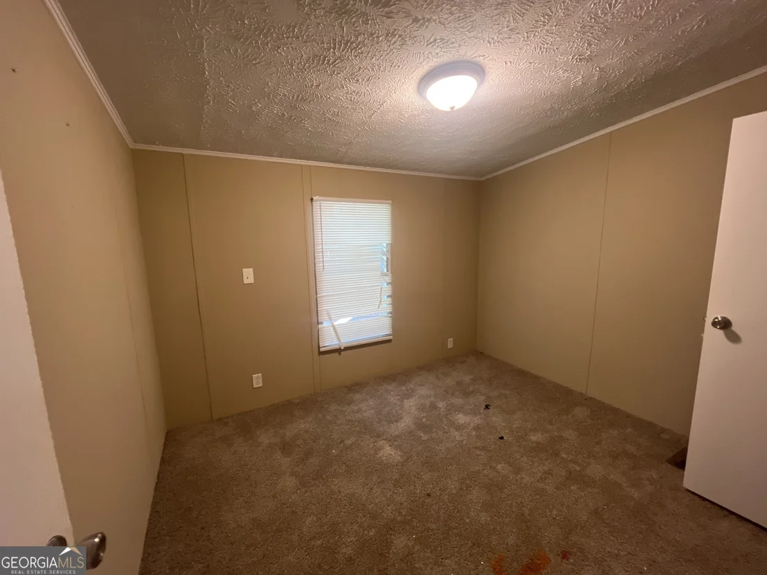 Photo of 627 Sanders Road