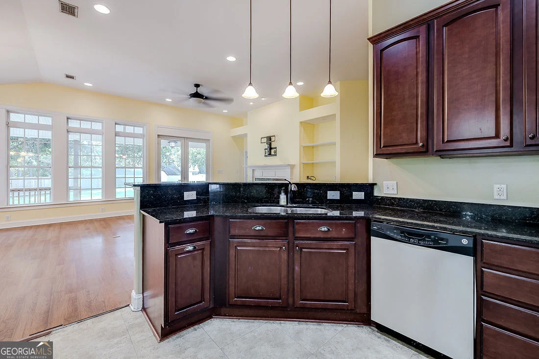Photo of 104 Myrtlewood Court
