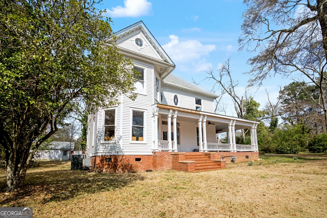 Photo of 275 Rose Avenue