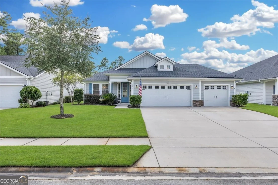 Photo of 291 McQueen Drive