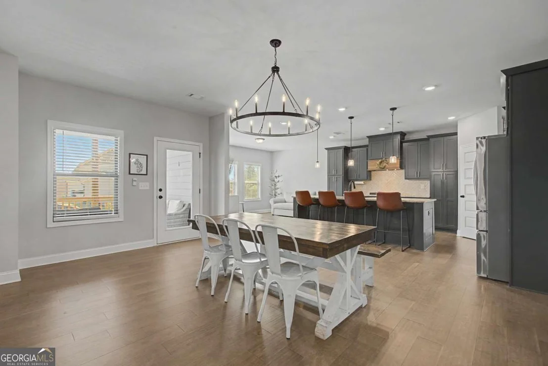 Photo of 3908 Meadowland Drive