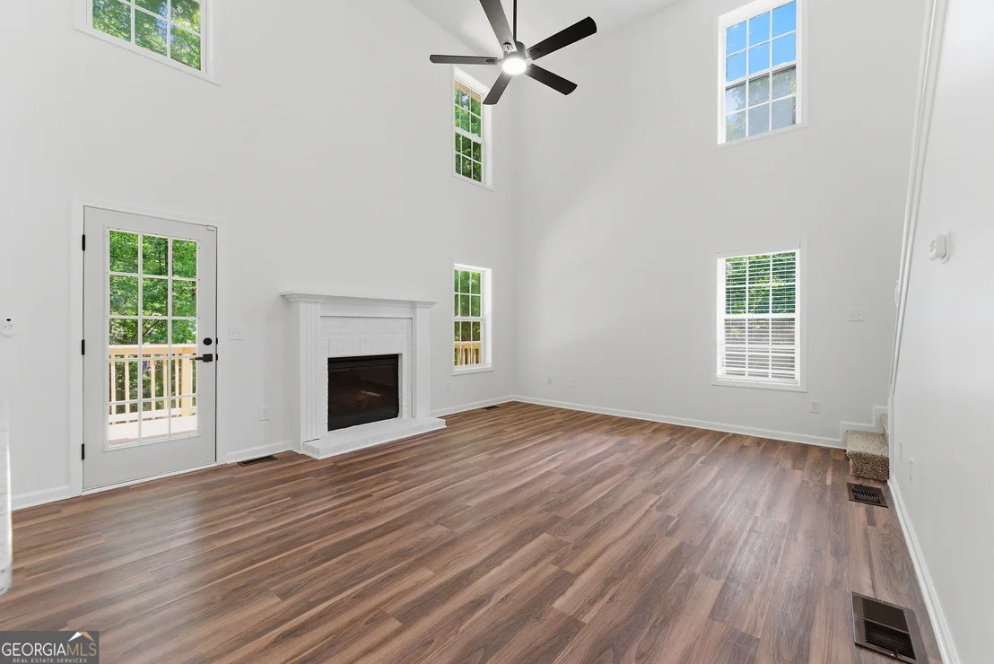 Photo of 2544 Carnes Road