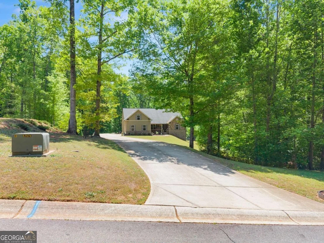Photo of 675 Oconee Lane