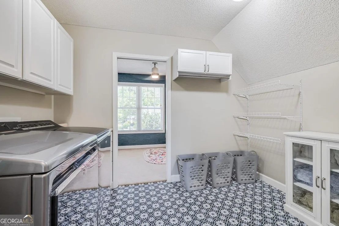 Photo of 152 Cambridge Drive