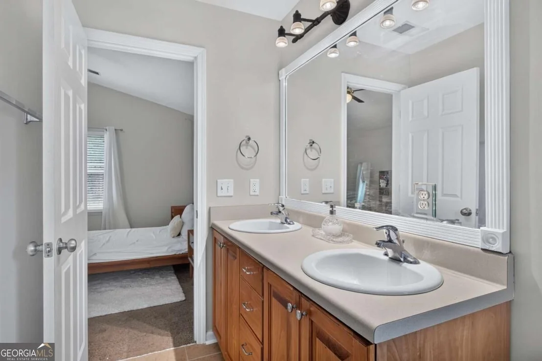Photo of 137 Spring Lakes Drive