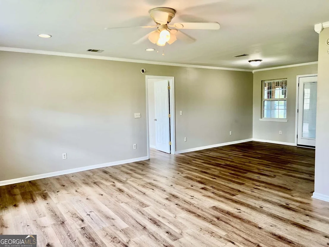 Photo of 176 Matts Way
