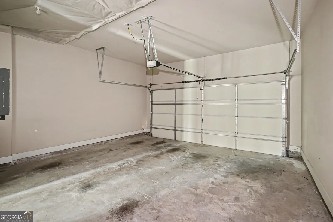 Photo of 411 Ridgeway Lane