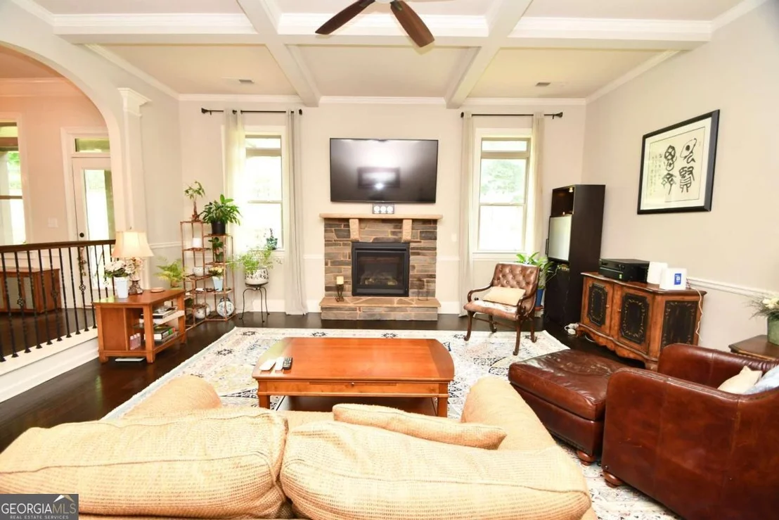 Photo of 1140 Riverhill Drive