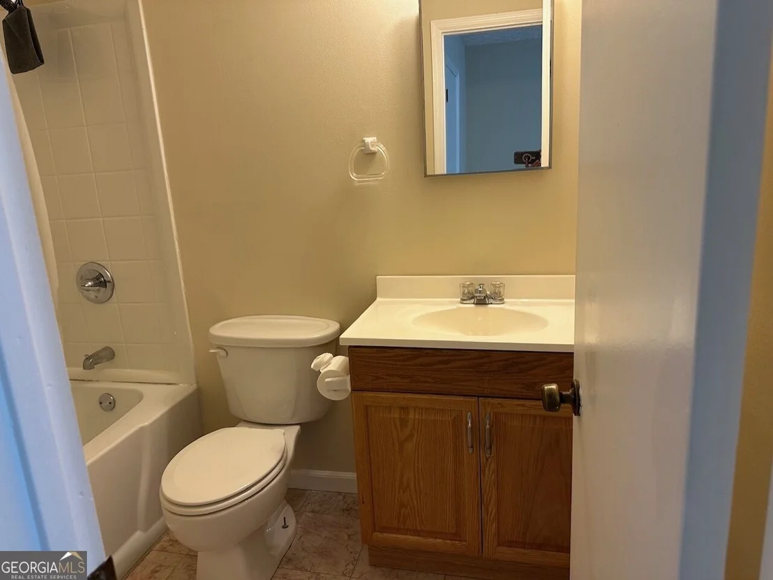 Photo of 115 W Pyne Drive