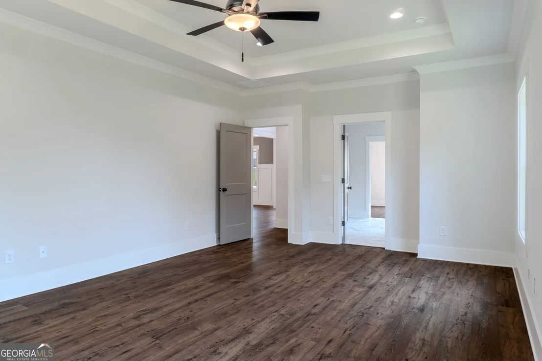 Photo of 1425 Willowbend Place