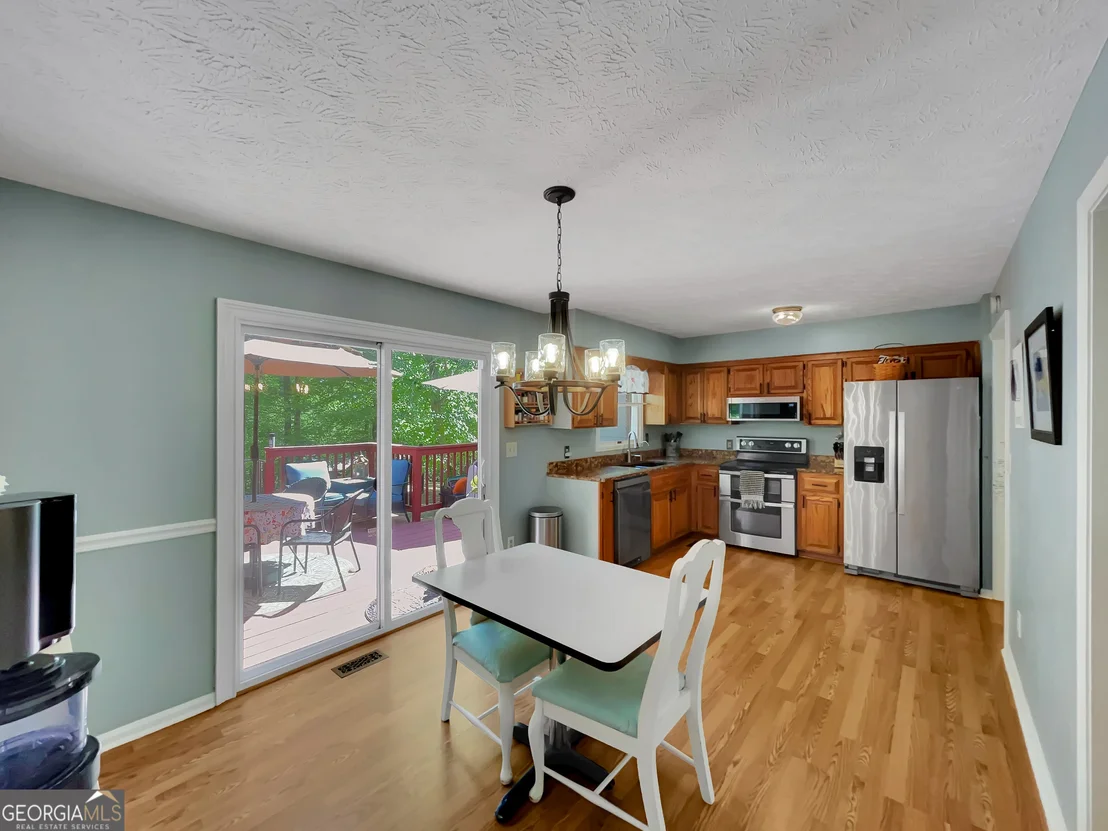 Photo of 298 Hudson River Drive