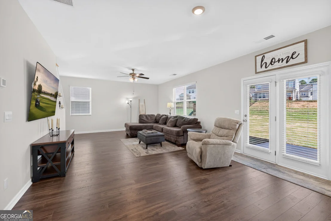 Photo of 120 Champlain Road