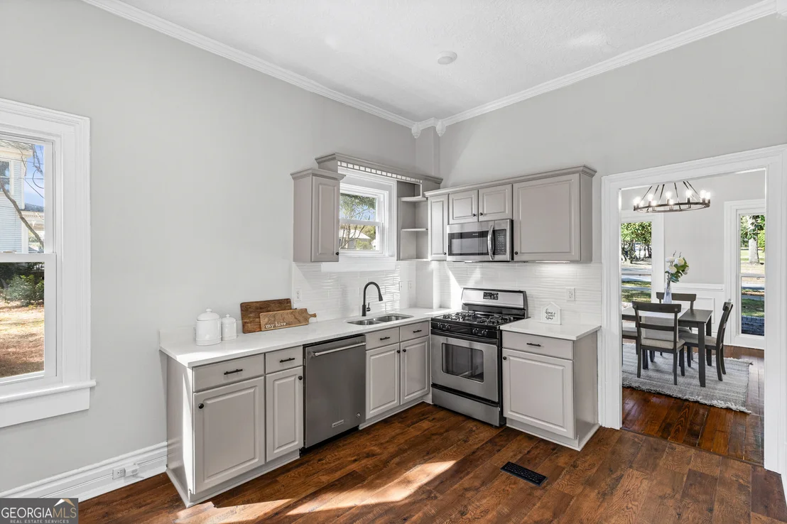 Photo of 1232 Hickman Road
