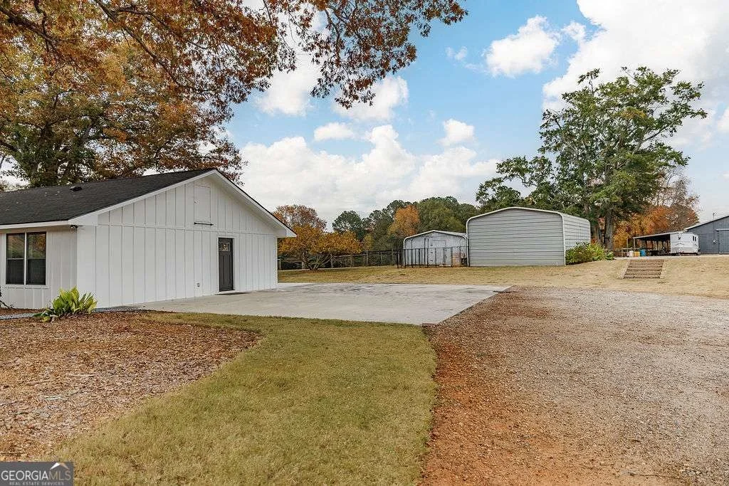 Photo of 1410 Old Bishop Road