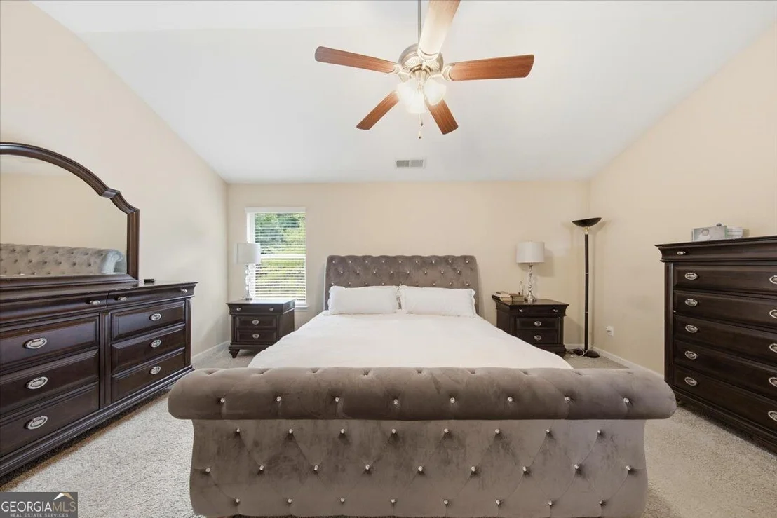 Photo of 1126 Paramount Drive