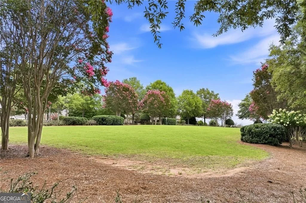 Photo of 6756 Hedge Row Lane
