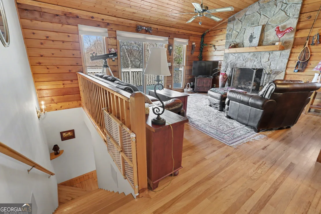 Photo of 437 Highpoint Drive