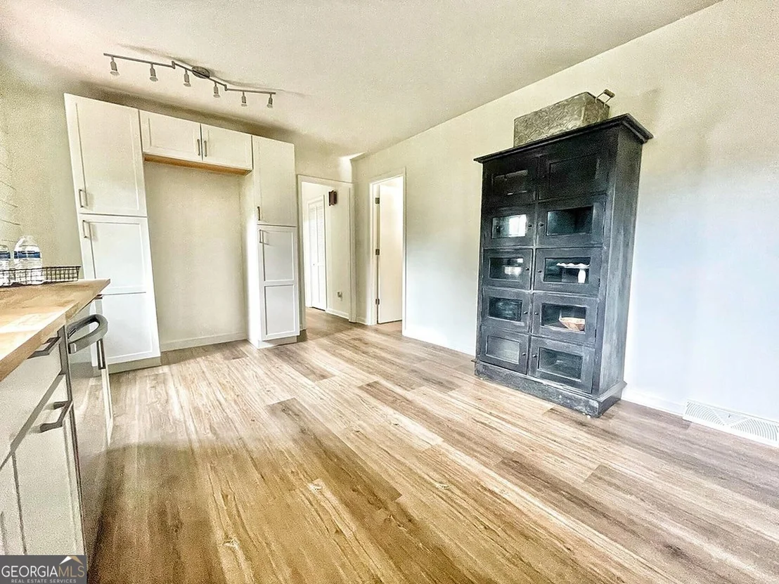 Photo of 498 Cedar Street
