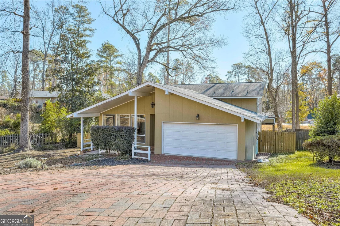 Photo of 715 Hammond Drive