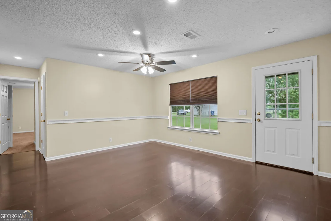 Photo of 255 Ratcliffe Road