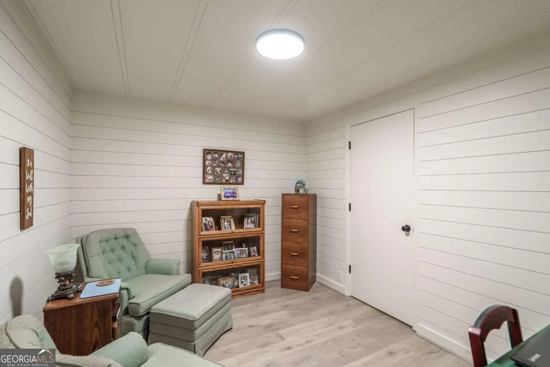Photo of 1180 Green Briar Drive