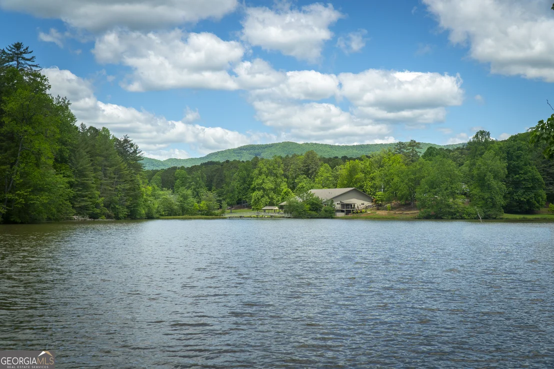 Photo of 70 Doe Run