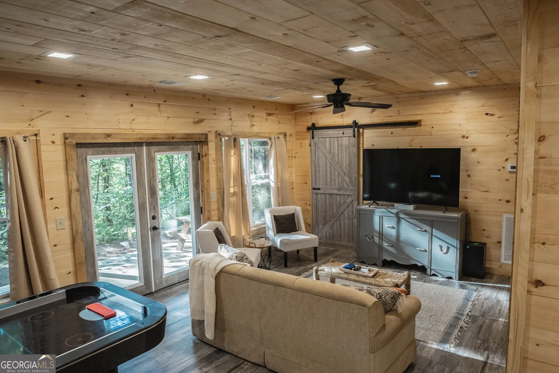Photo of 184 Rockhouse Road