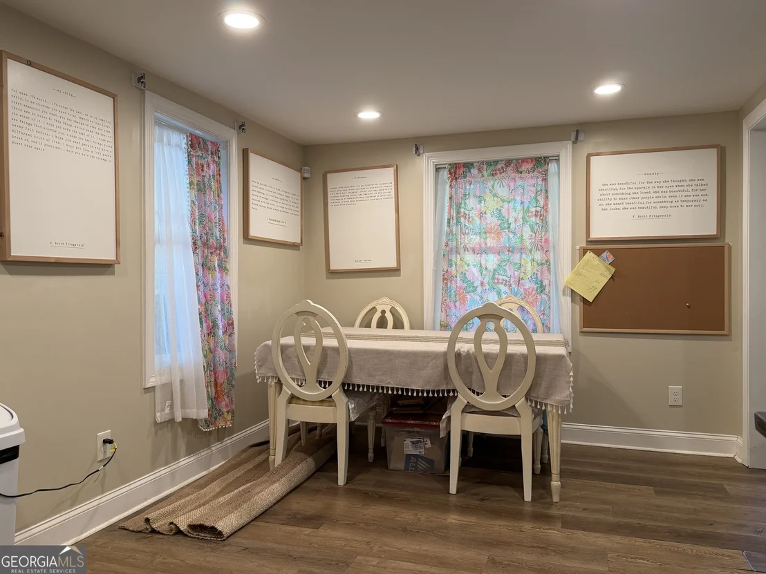 Photo of 122 Alexander Road