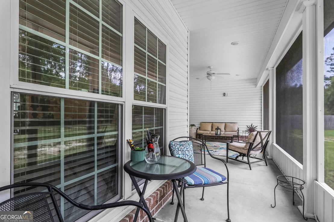 Photo of 166 SE Baker Field Lane