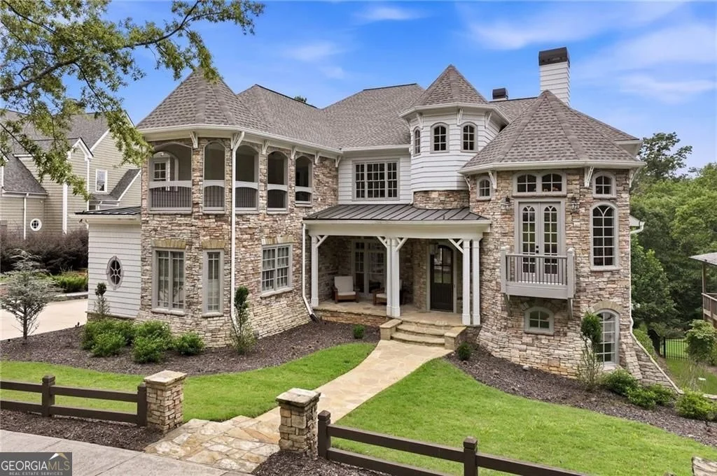 Photo of 6756 Hedge Row Lane