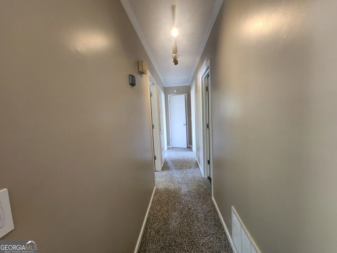 Photo of 2911 Foresthill Drive