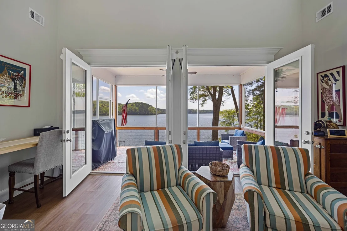 Photo of 1077 LEE ROAD 370