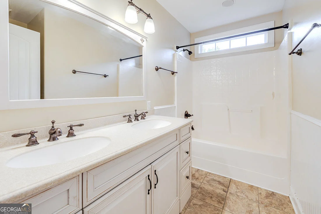 Photo of 104 Myrtlewood Court