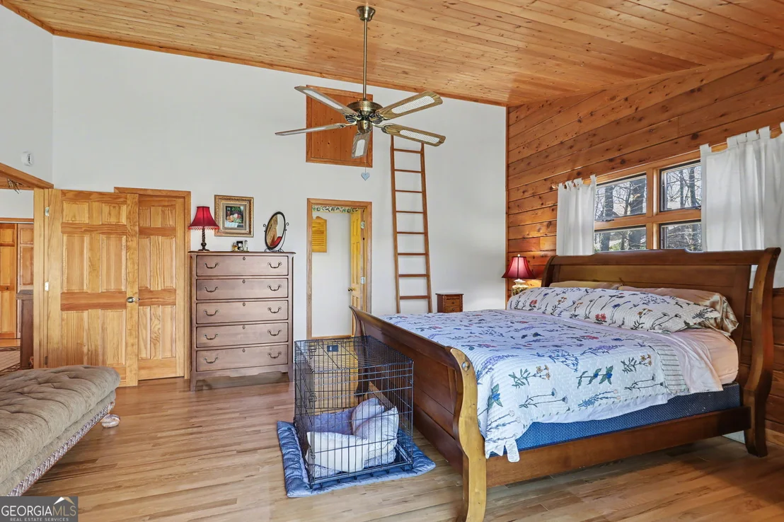 Photo of 437 Highpoint Drive