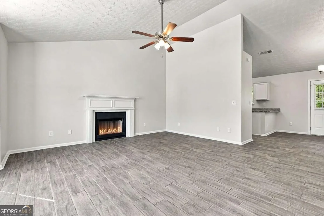 Photo of 90 Green Commons Drive