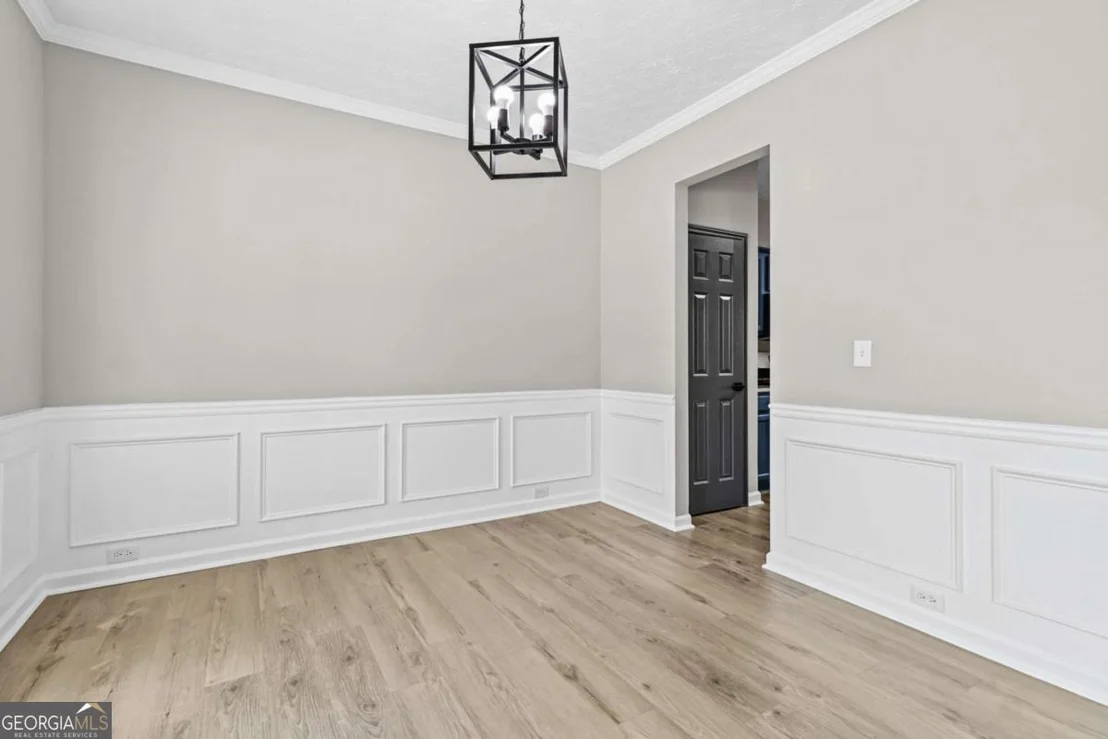 Photo of 1204 Red Bud Lane