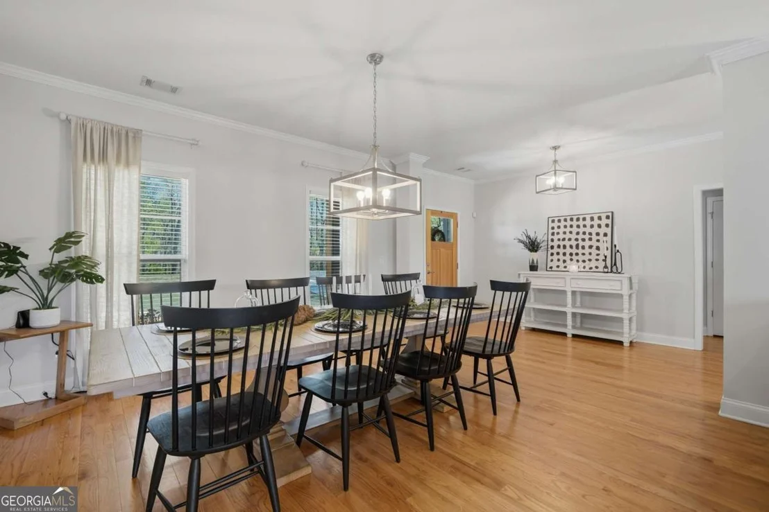 Photo of 2865 Flatbottom Road