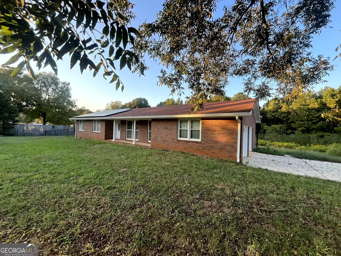 Photo of 8750 Sandy Cross Road