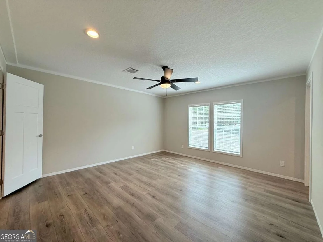 Photo of 5240 Owens Road